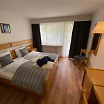 Hotel Lodge Inn Fiesch