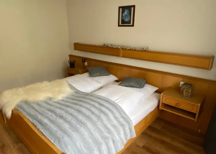 Hotel Lodge Inn Otel 3*