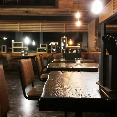 Hotel Lodge Inn 3*